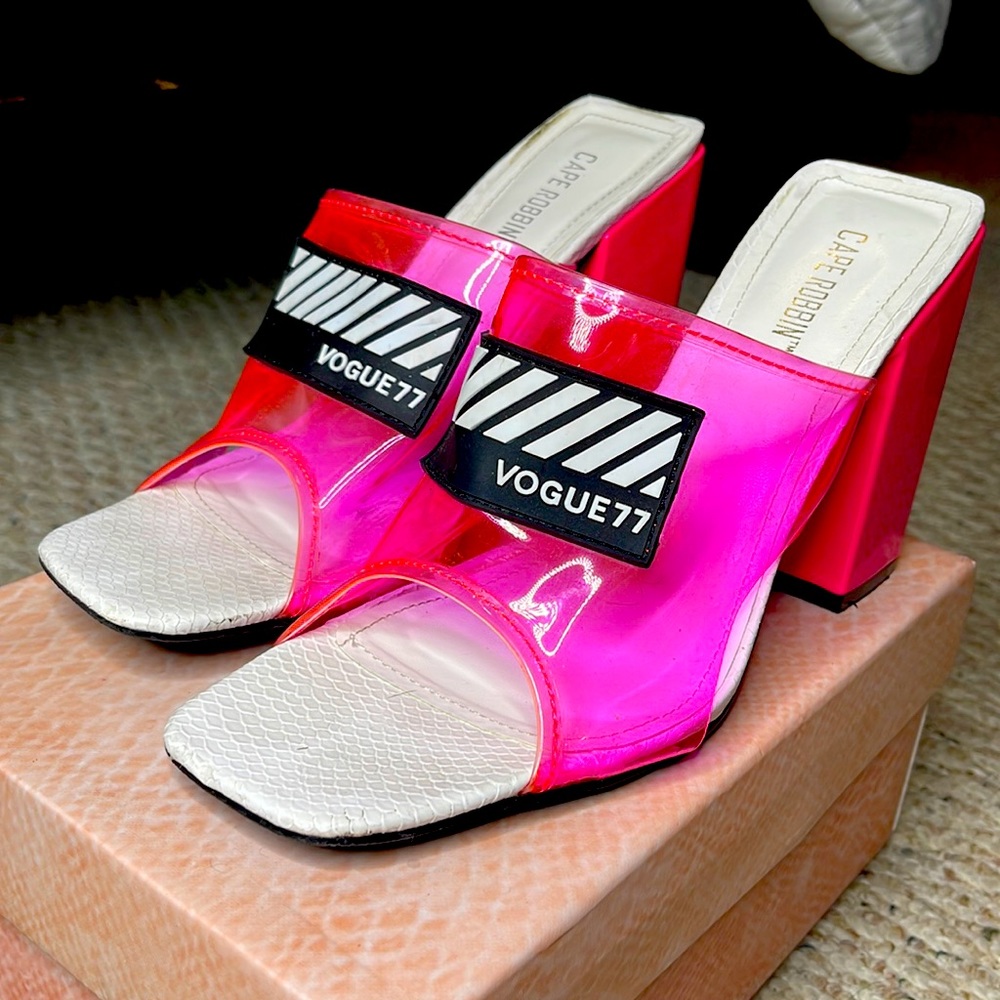 Cape Robbin Block Heel Sandal